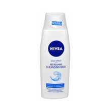 Nivea Refreshing Cleansing Milk for Normal to Combination Skin Aqua Effect 200ml